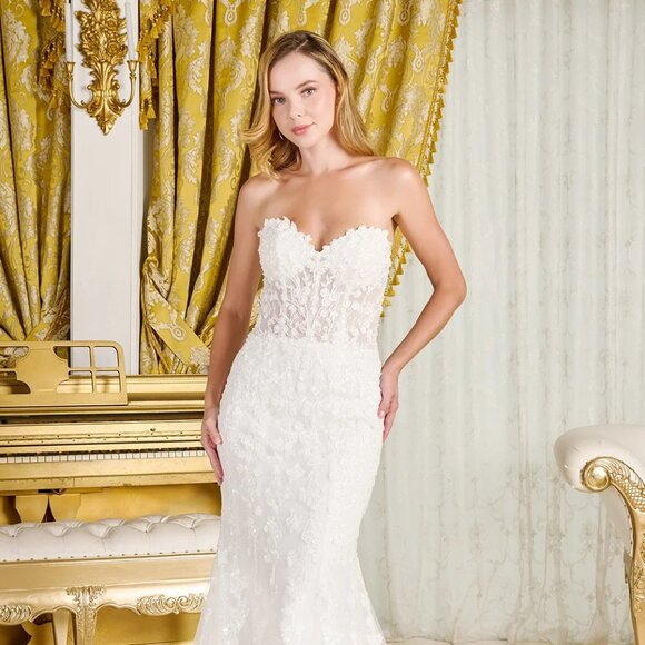 New Off White Bridal Gown w/ Delicate Floral Embroidery & Removable Top GL3830 - Picture 1 of 17